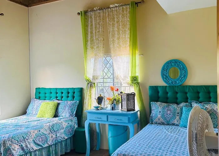 Coral Cove Cottage
