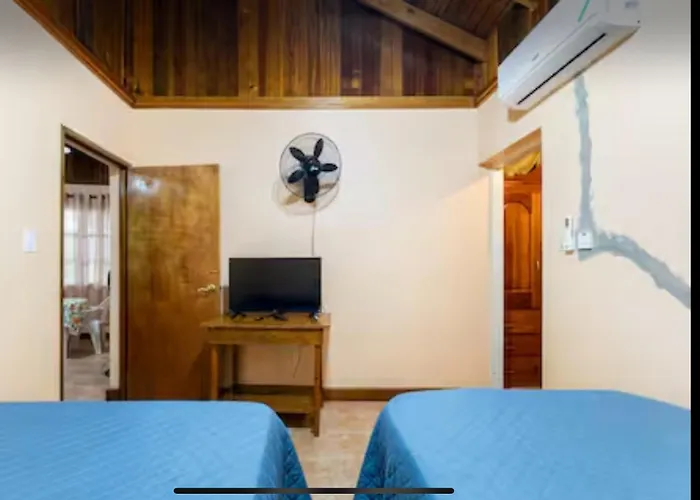 R&V Villa